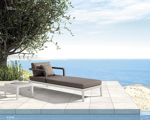 Chaise Lounge1.jpg Chaise Lounge1.jpg